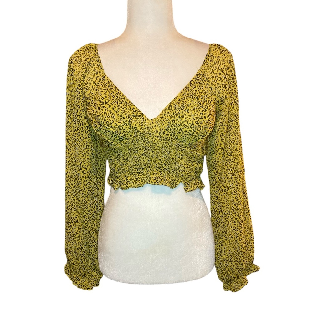 Leopard print crop top
